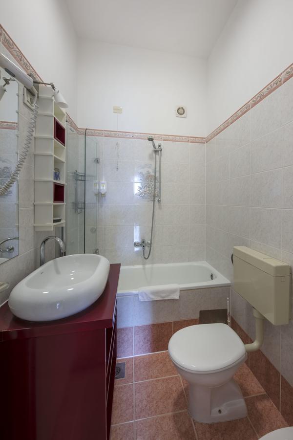 Kredo B&B Mali Losinj Phòng bức ảnh